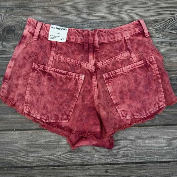 Free People Mixed Emotions Hi Lo Shorts High Rise Size 25 Dragonfruit Sorbet NWT - Picture 9 of 12